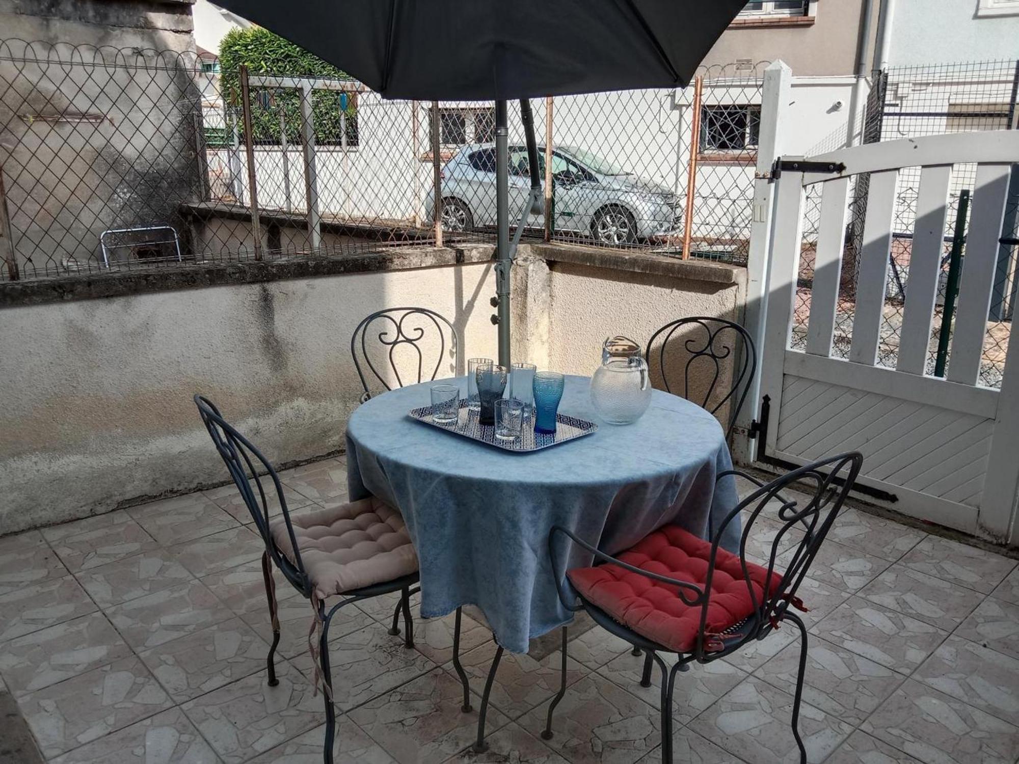 Maison Renovee Proche Vichy : 3 Chambres, Cour Fermee, Tout Inclus, Ideal Curistes Et Activites Naturelles - Fr-1-489-481 Bellerive-sur-Allier Luaran gambar