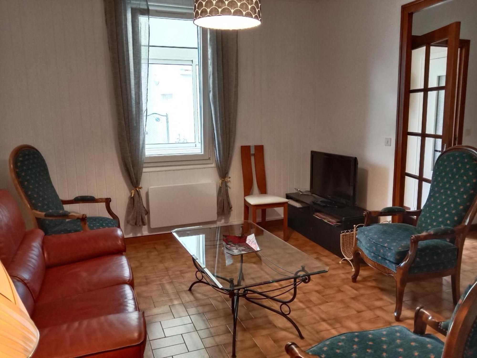 Maison Renovee Proche Vichy : 3 Chambres, Cour Fermee, Tout Inclus, Ideal Curistes Et Activites Naturelles - Fr-1-489-481 Bellerive-sur-Allier Luaran gambar